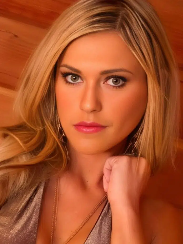 **McKenzee Miles Biography: Wiki, Age, Career, Height, Weight, Boyfriend, Net Worth & More**